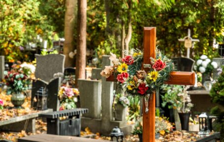 opieka nad grobem